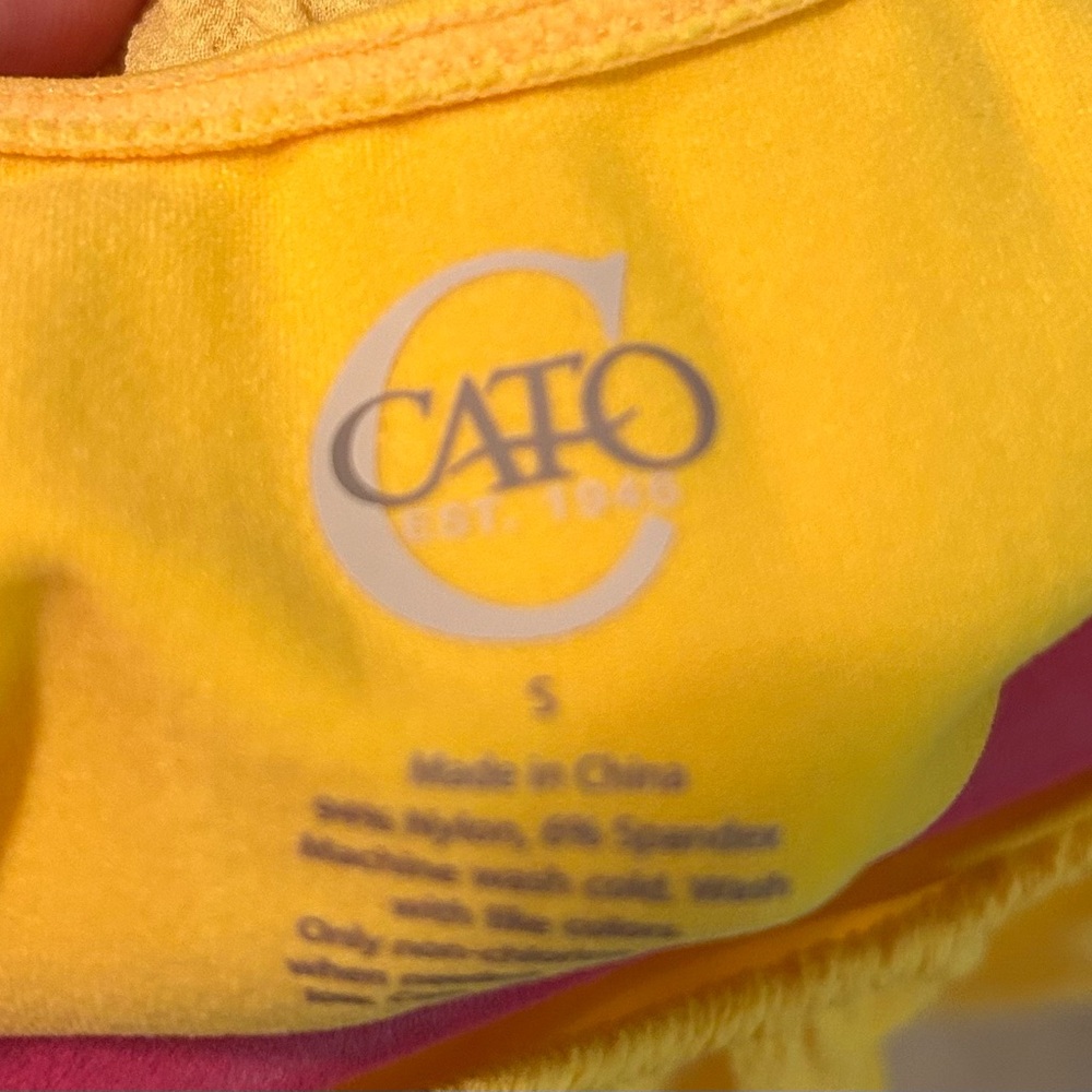 Yellow Off-Shoulder Ruffle Sleeve Top - Picture 2 of 6